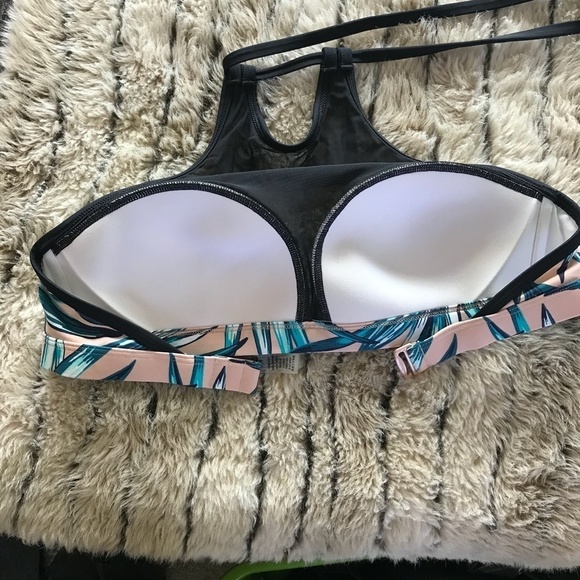 Bikin Top - Picture 2 of 3